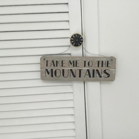 Open Plan Townhouse Apartment Caernarfon Exterior foto